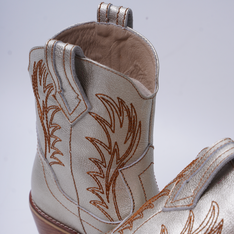Tex Amada Platino