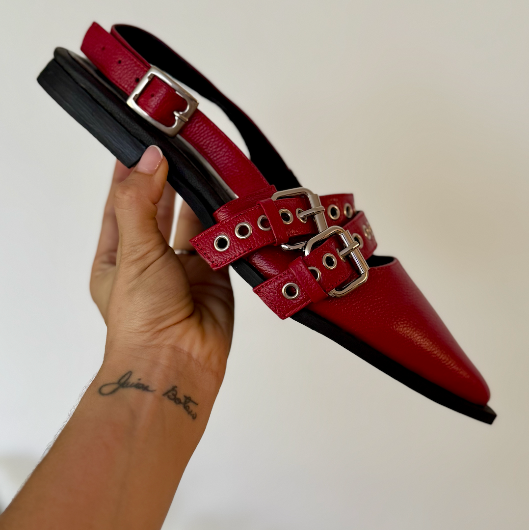 Flat Isabela Rojo